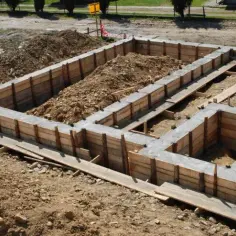 Ile kosztuje budowa fundamentów pod dom? Sprawdź, co wpływa na ceny