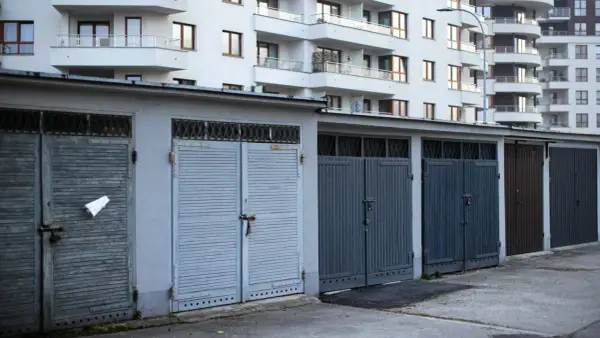 Ile kosztuje garaż murowany? Realny kosztorys 2026 + porady